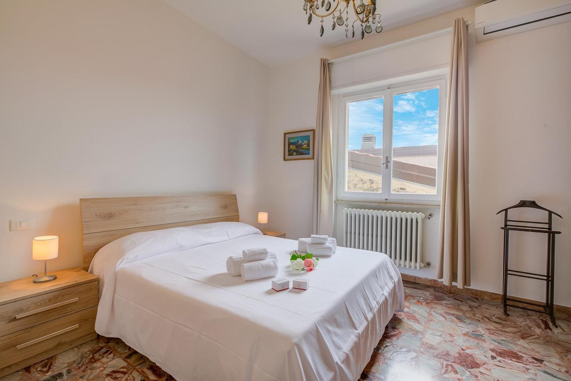 Casa Milly - Happy Rentals Desenzano del Garda Exteriör bild