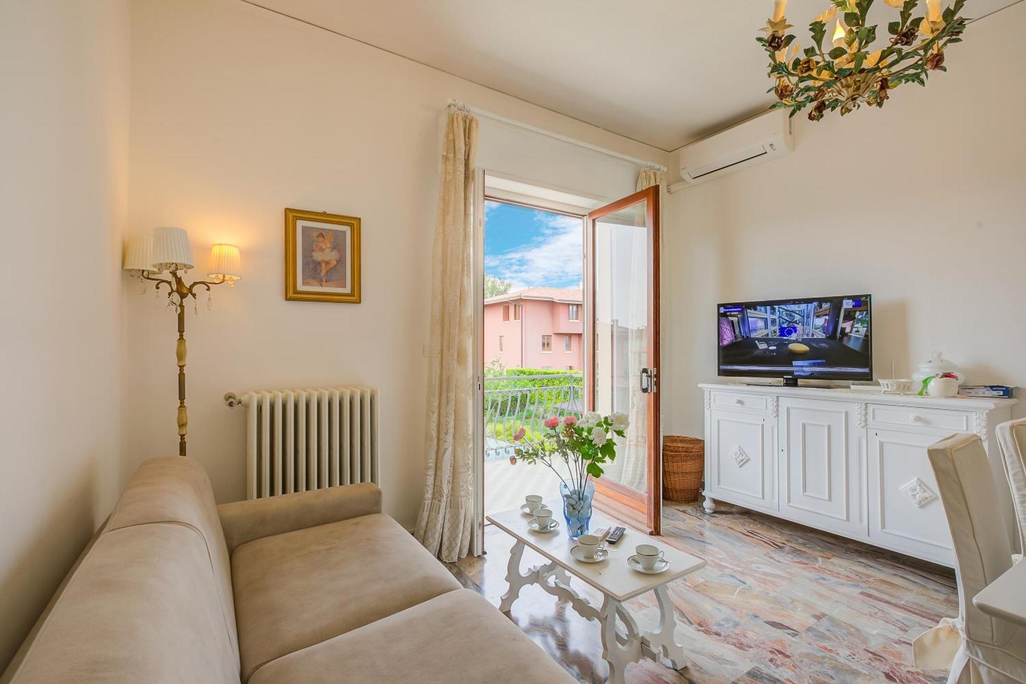 Casa Milly - Happy Rentals Desenzano del Garda Exteriör bild